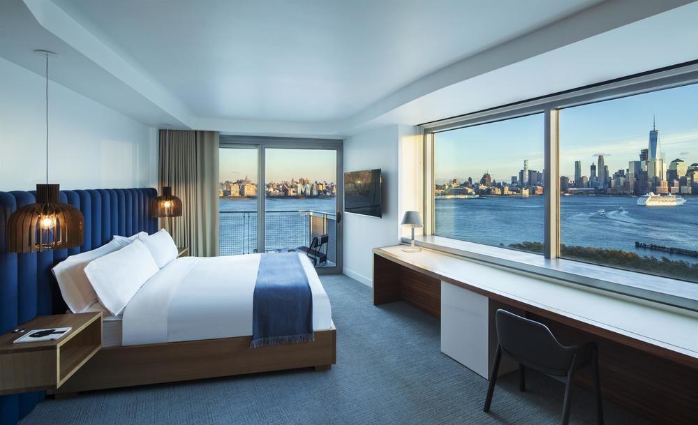 W 4* Hoboken
